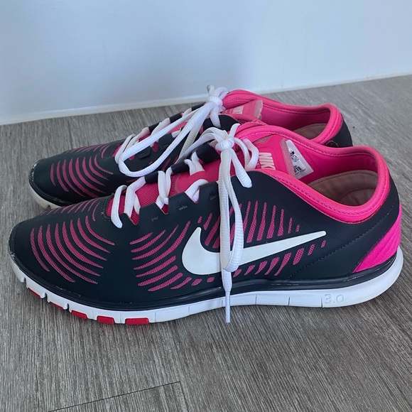 Nike Free Balanza Running Sneakers - Picture 2 of 11